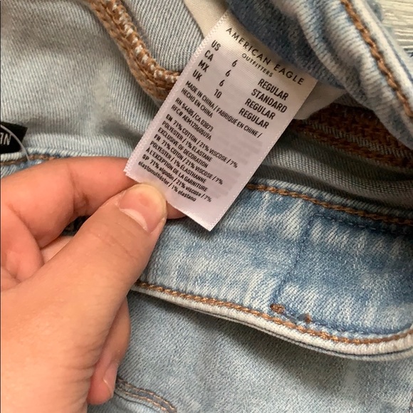 American Eagle Jeans - Picture 3 of 7